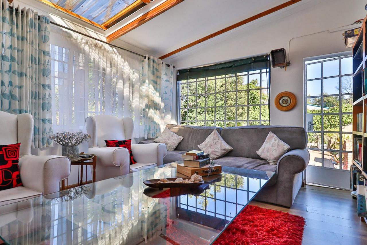 جوهانسبورغ Sunbury Bed And Breakfast المظهر الخارجي الصورة