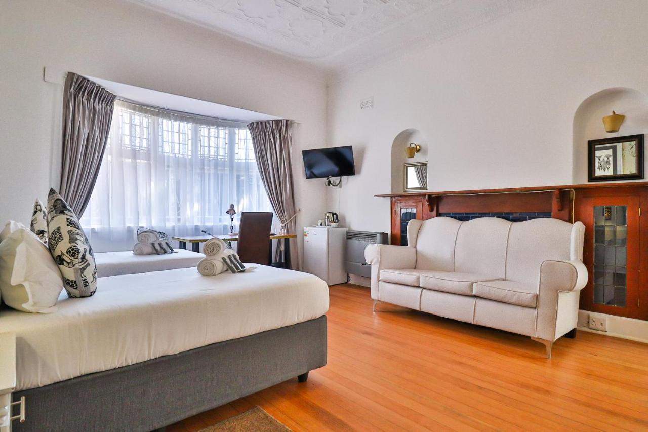 جوهانسبورغ Sunbury Bed And Breakfast المظهر الخارجي الصورة